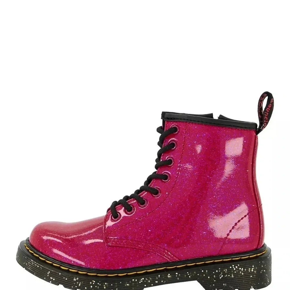 DR. Matenes Boots 1460 Red For Girls. Sz: 5